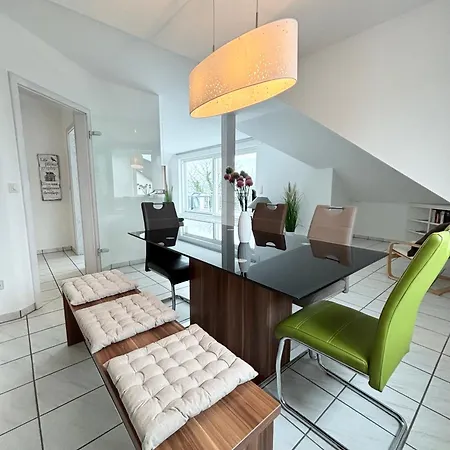 Panoramablick - Grosszuegige Mit Panorama- & Burgblick