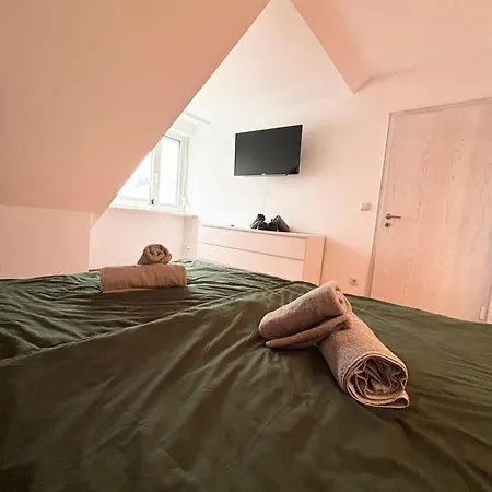 Panoramablick - Grosszuegige Mit Panorama- & Burgblick * Bernkastel-Kues