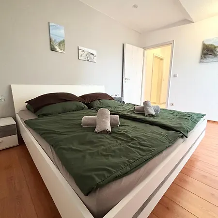 Appartement Panoramablick - Grosszuegige Mit Panorama- & Burgblick Verbandsgemeinde Bernkastel-Kues