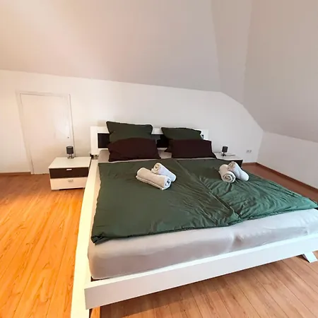 Panoramablick - Grosszuegige Mit Panorama- & Burgblick Appartement Verbandsgemeinde Bernkastel-Kues