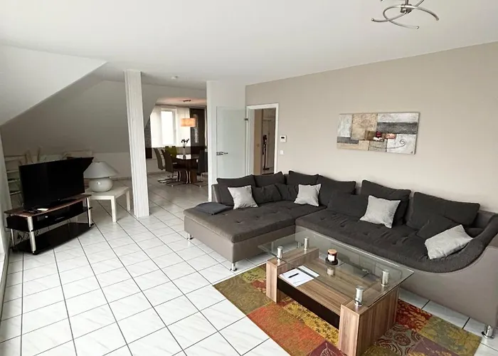 Panoramablick - Großzügige Mit Panorama-&burgblick Apartment *