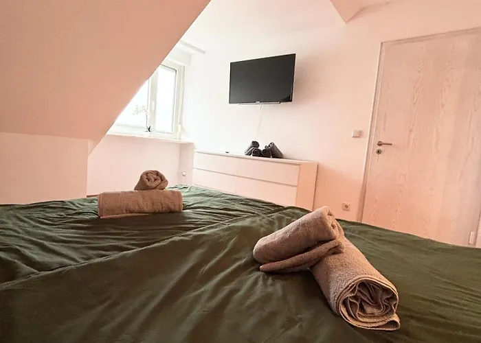 Panoramablick - Grosszuegige Mit Panorama- & Burgblick * Bernkastel-Kues