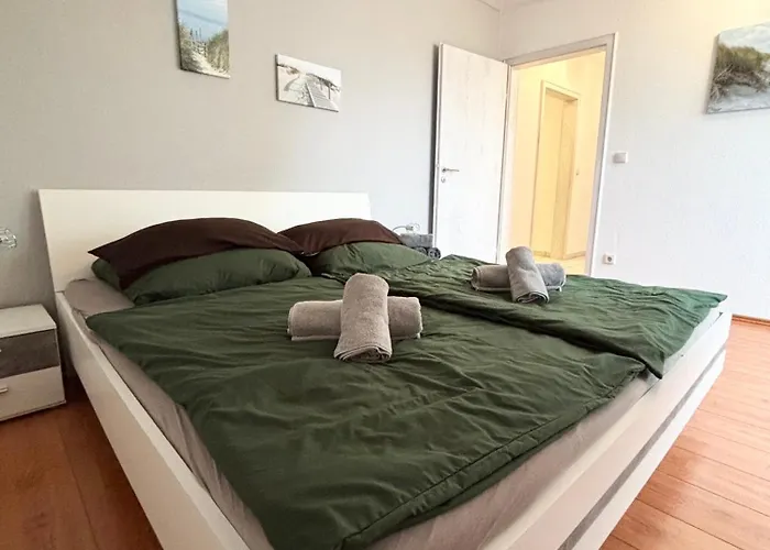 Apartamento Panoramablick - Grosszuegige Mit Panorama- & Burgblick Bernkastel-Kues