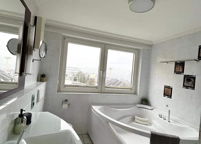 Apartamento Panoramablick - Grosszuegige Mit Panorama- & Burgblick Bernkastel-Kues