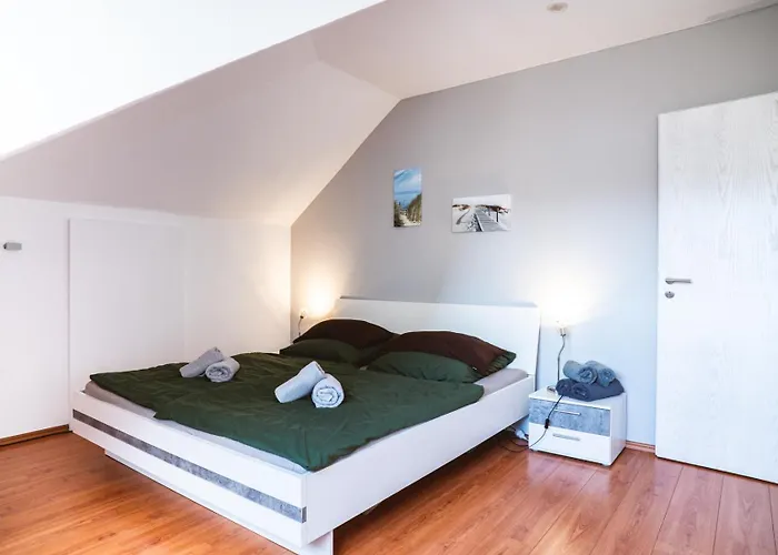 Panoramablick - Grosszuegige Mit Panorama- & Burgblick * Bernkastel-Kues